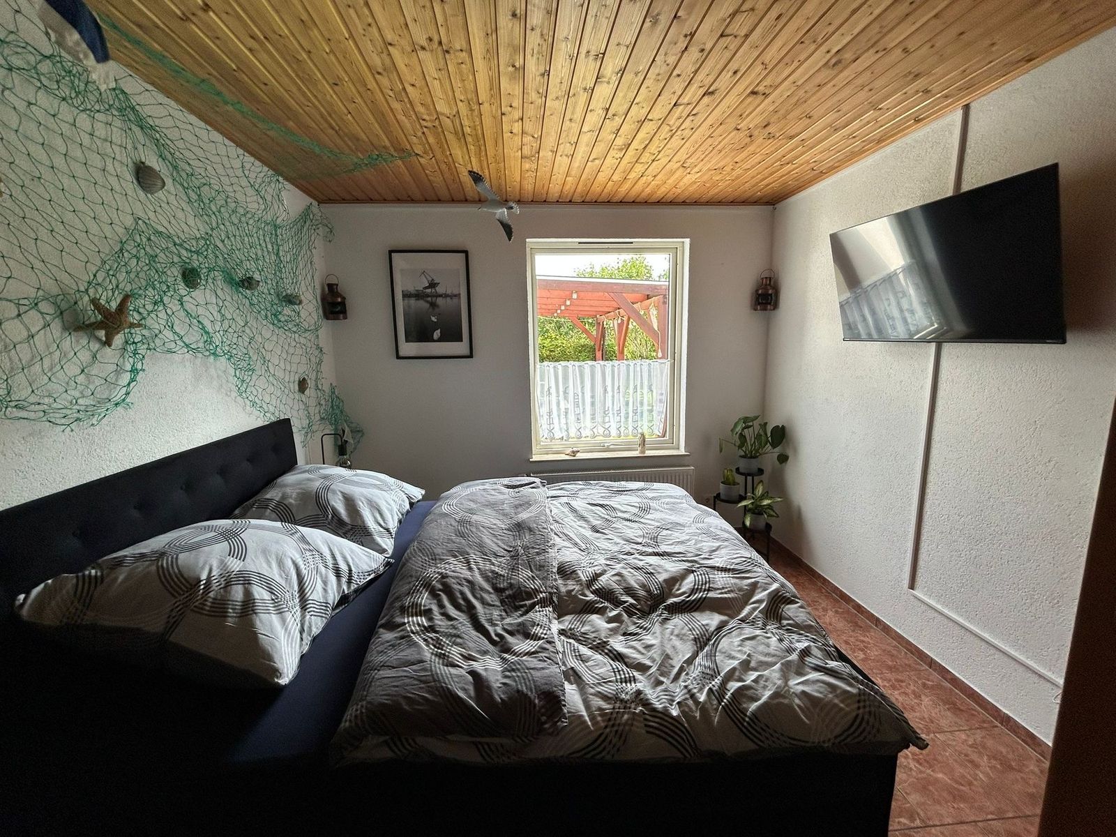 Erstes Schlafzimmer von Otto